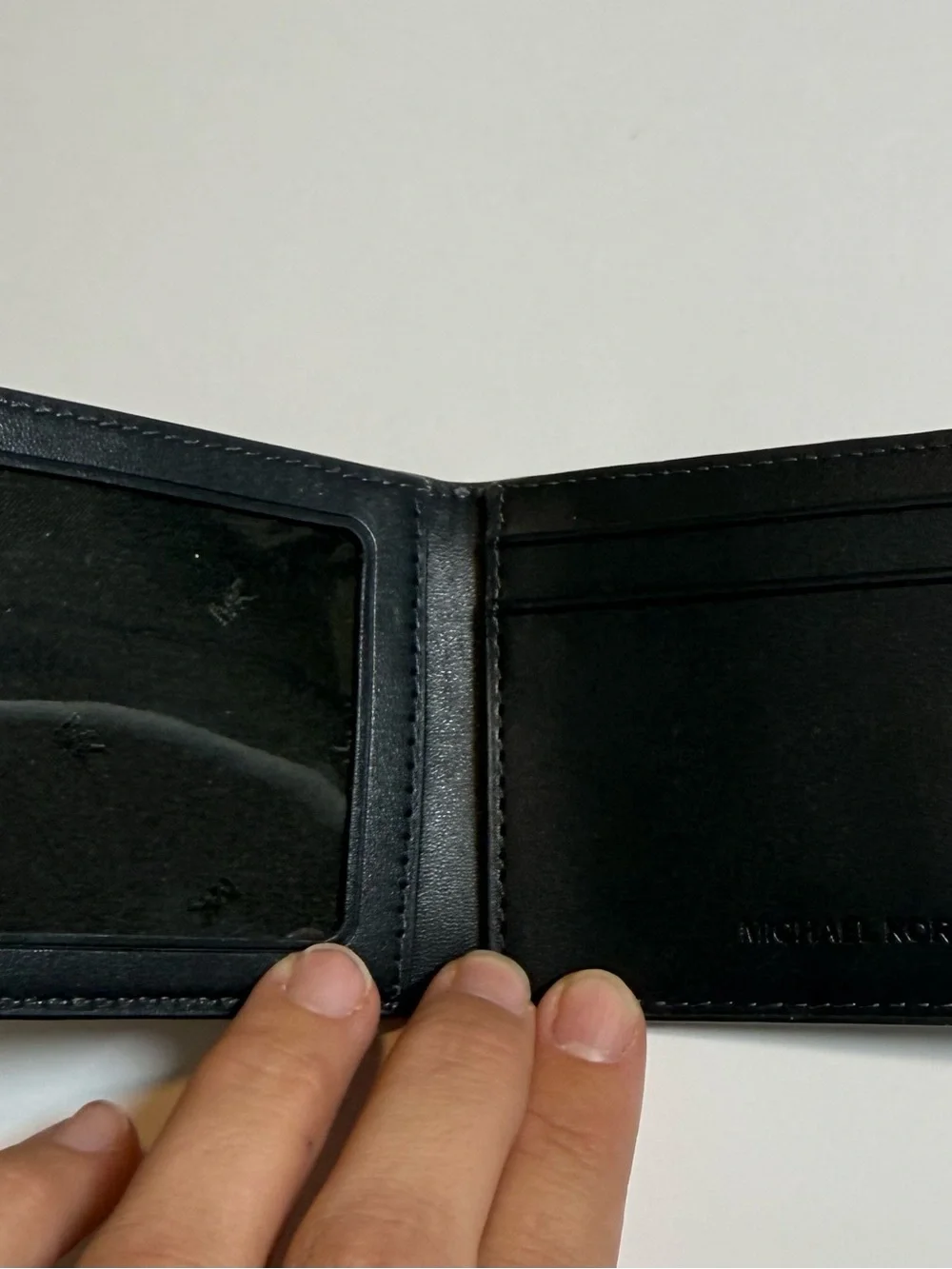 Michael Kors Cooper Logo Billfold Wallet with Removable Passcase Navy